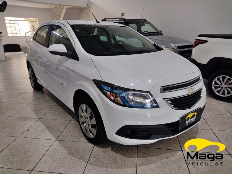 
								CHEVROLET ONIX LT 1.4 full									